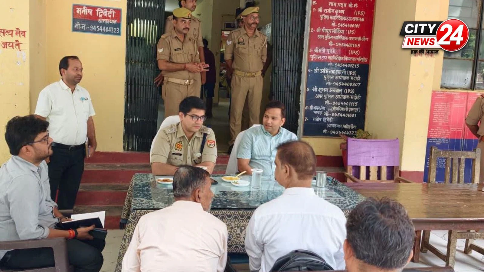 जनपद के समस्त थानों पर "थाना समाधान दिवस" का आयोजन कर फरियादियों की समस्याओं के त्वरित निवारण का प्रयास*